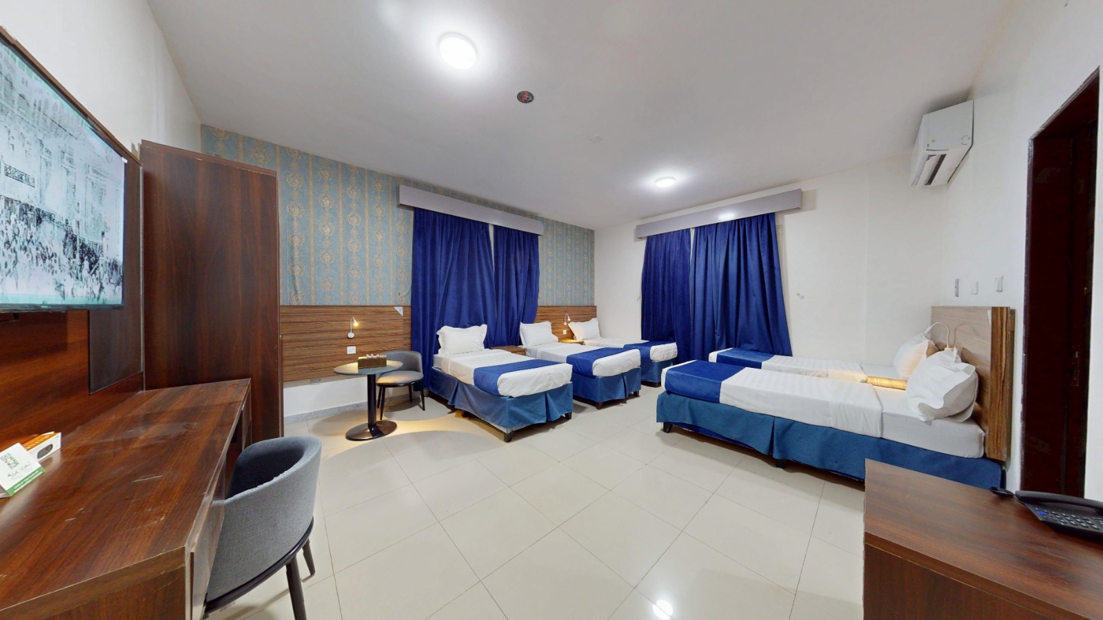 Extra Room